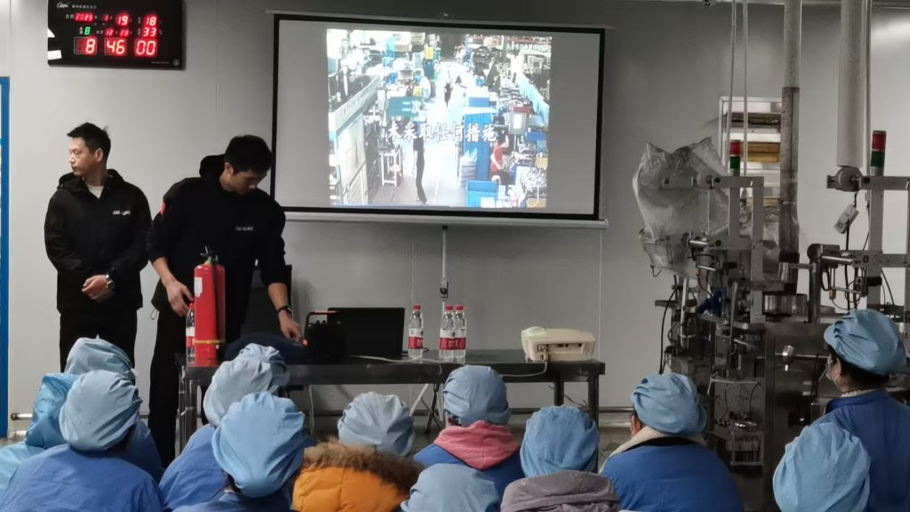 Diễn tập phòng cháy chữa cháy Công ty Thực phẩm Thiên Lý Đài An Huy