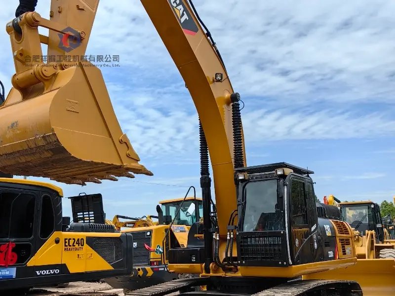 Used CAT 330D Excavator