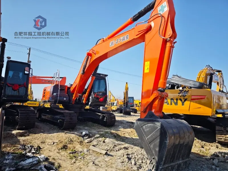 Used Hitachi 210 Excavator