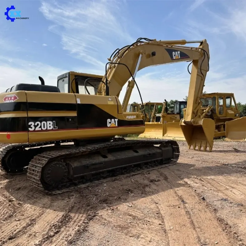 When buying a second-hand excavator, pay attention to accessories, we provide you with a full range of services.