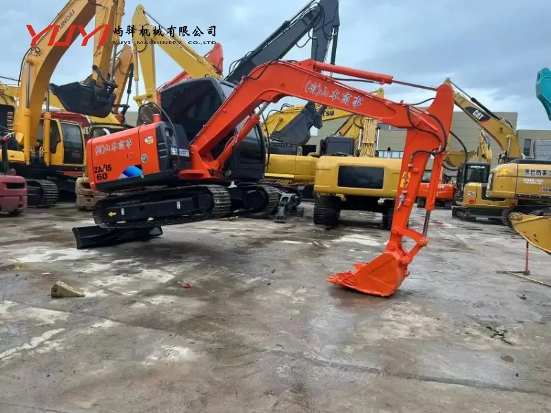 حفارة صغيرة مستعملة أصلية من اليابان من هيتاشي ZX60، حفارة مجنزرة هيدروليكية، 6 أطنان، معروضة للبيع