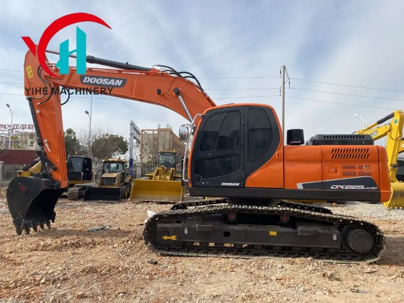Competitive Price Doosan DX225 Second-Hand Excavator Large Crawler Machine Construction Solution