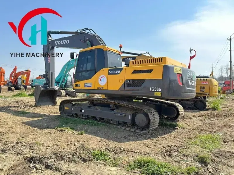 Durable Machinery VOLVO 250 Used Excavator Low Price