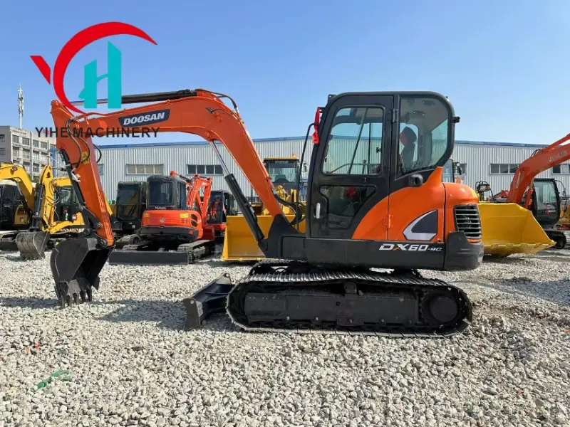 Excellent Performance Doosan DX60 Used Excavator Durable Engineering Equipment