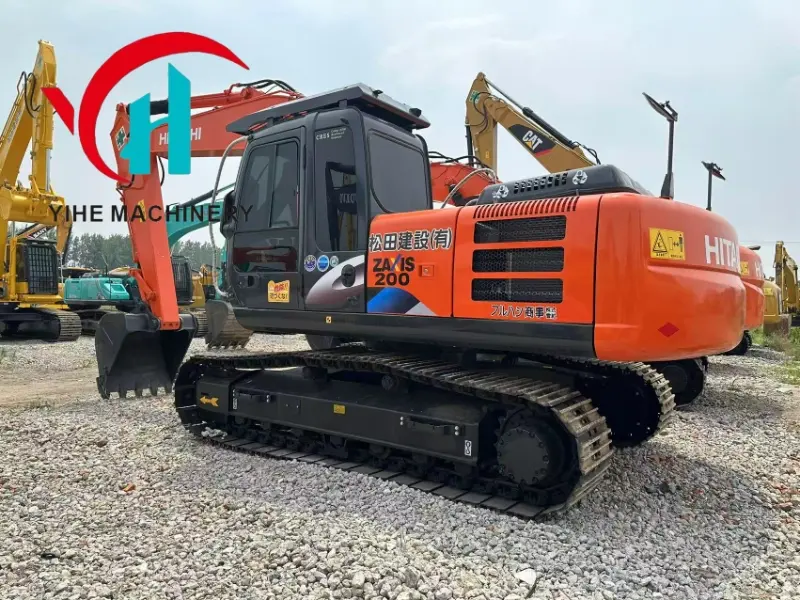 High Cost Performance Second Hand HITACHI 200-6 Heavy Hydraulic Digger for Sale
