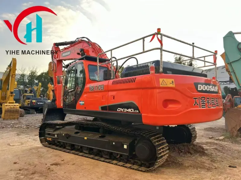 Hot Sale Doosan DX340 Used Excavator Compact Machinery