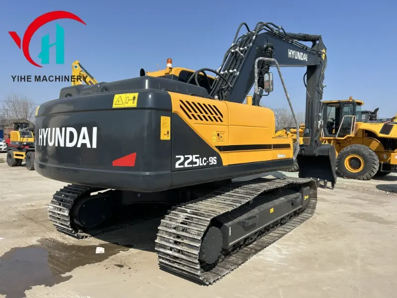 Low Price New Arrival Hyundai 225 Used Medium Hydraulic Excavator For Sale