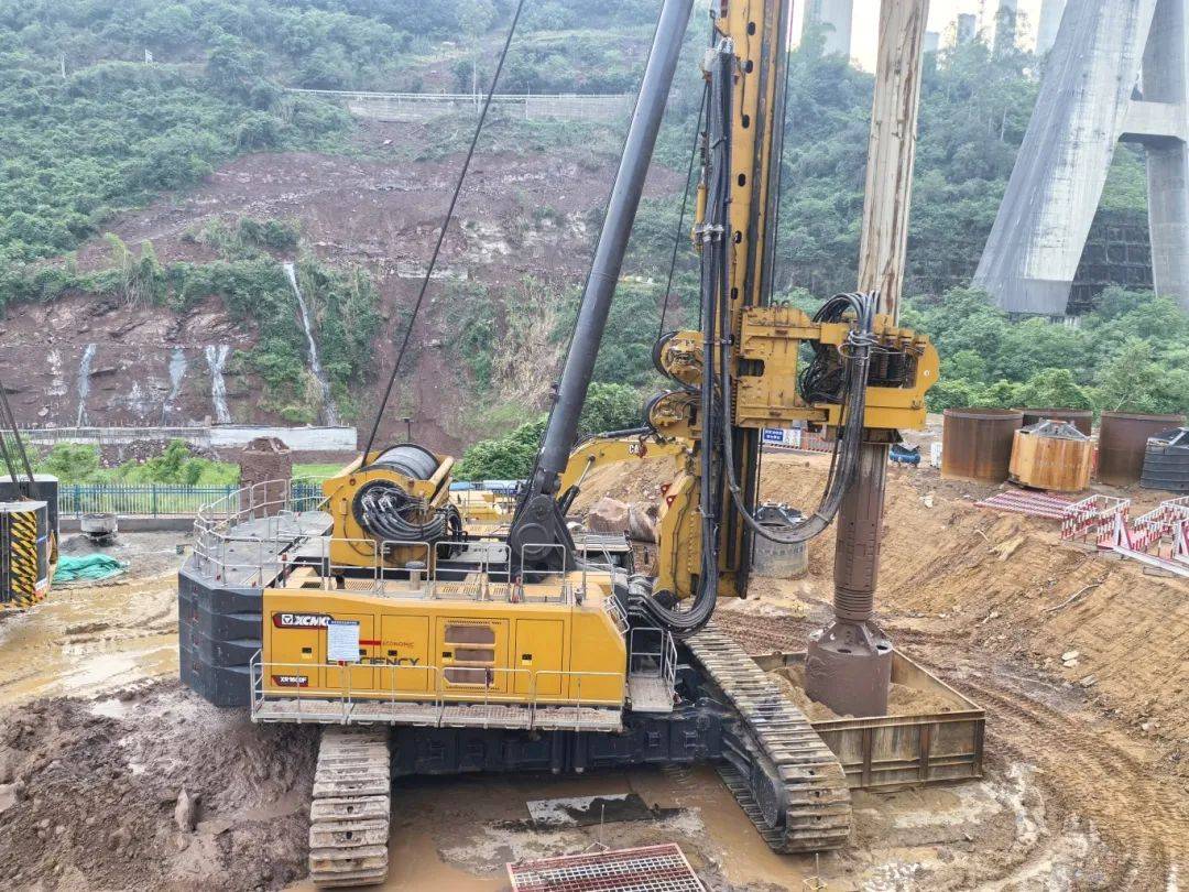 Military Hegemony Undermines Commercial Credit: How The U.S. Submarine Raid Incident Affects The U.S. Dollar, Shipping, And Bulk Commodity Transactions