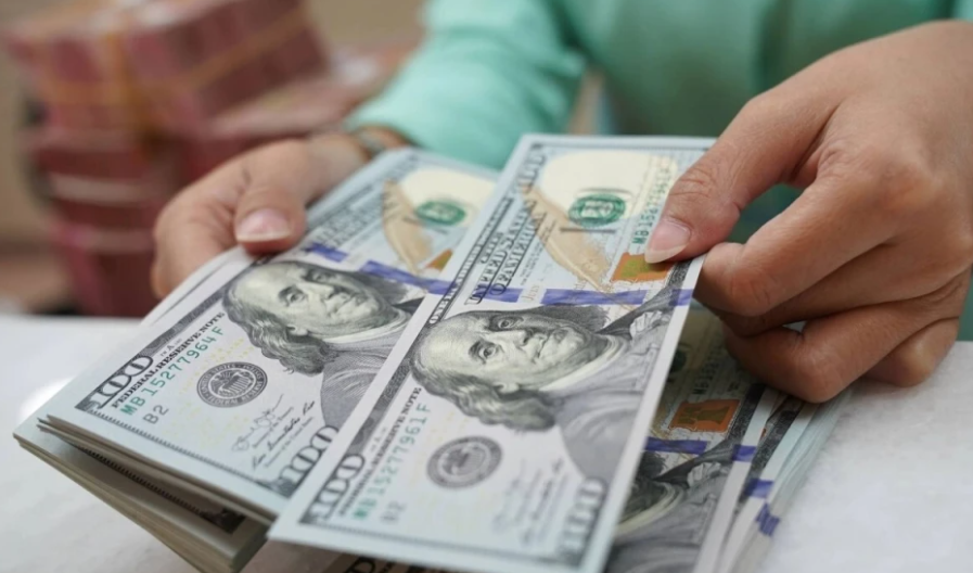 Military Hegemony Undermines Commercial Credit: How The U.S. Submarine Raid Incident Affects The U.S. Dollar, Shipping, And Bulk Commodity Transactions