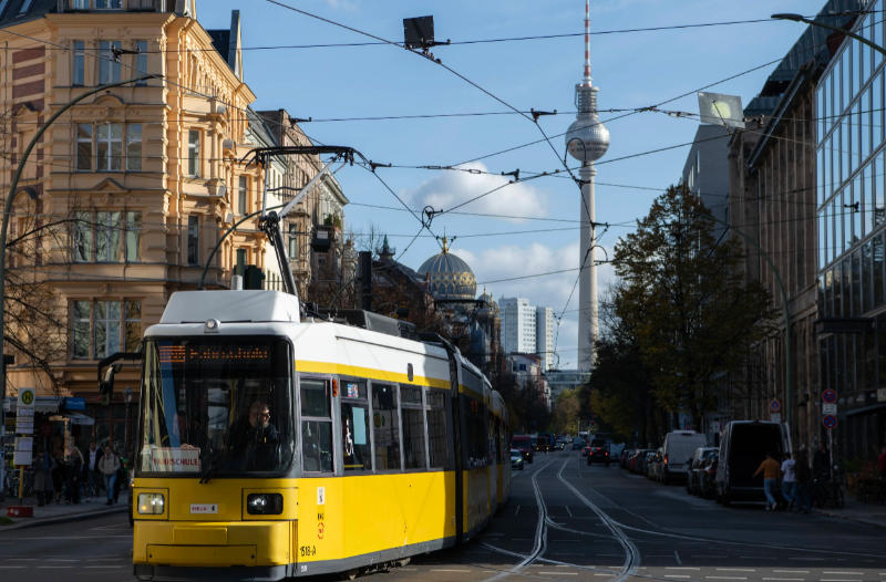 German economy starts weak, cross-border trade of large equipment under pressure moves forward - analysis of the dual impact of sea and land trade