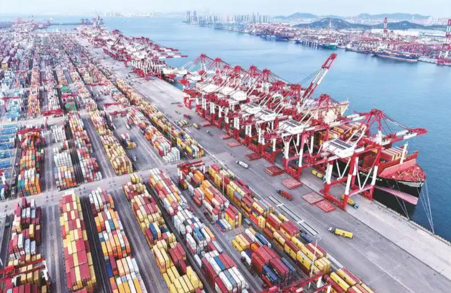 Hiệp định thương mại EU-Australia đã được thực hiện, và việc vận chuyển và hậu cần các thiết bị lớn đang định hình lại diện mạo ngành này.