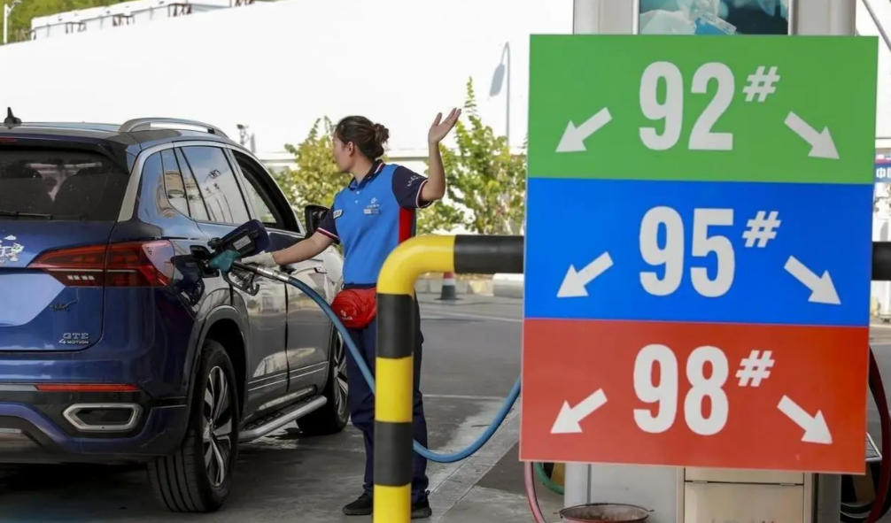 Oil prices soar, approaching a new conflict high, putting pressure on large-scale equipment shipping and logistics