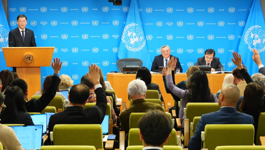 La reforma de la ONU otorga importancia a las preocupaciones de los países en desarrollo y reconfigura un nuevo modelo global de transporte marítimo y logística para equipos de gran tamaño.