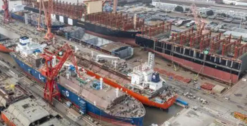 The US invests 70 billion to revitalize its shipbuilding industry, bringing changes to global shipping and logistics with large-scale equipment