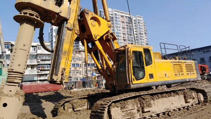 Optimización de la tecnología de formación de pozos para equipos de perforación rotatoria: soluciones personalizadas que potencian una perforación geológica eficiente.