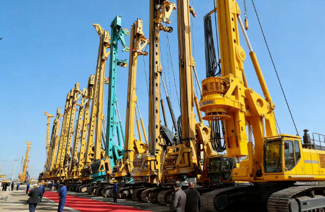 Tăng cường năng lực đáng tin cậy · Gia tăng giá trị không lo lắng! Lễ hội khách hàng giàn khoan xoay XCMG khơi mào cơn sốt mua thiết bị trên toàn quốc