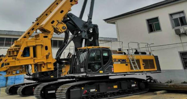 Quản lý công trường thi công giàn khoan xoay: Chiến lược kiểm soát tích hợp bao gồm hiệu quả, an toàn và chi phí.