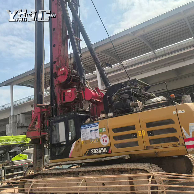 Dual stroke pressurization SANY SR365R Rotary Drilling Rig