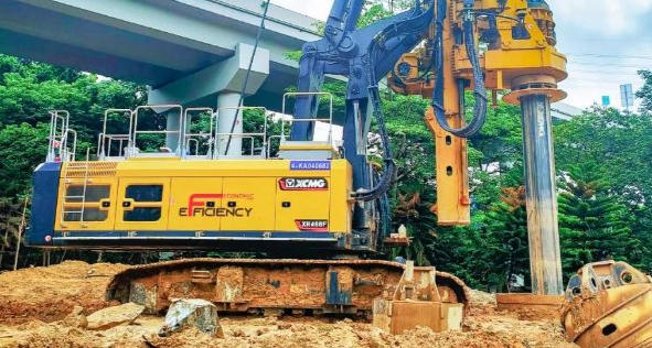 A seleção otimizada e a manutenção científica de peças resistentes ao desgaste em perfuratrizes rotativas melhoram efetivamente a vida útil do equipamento.