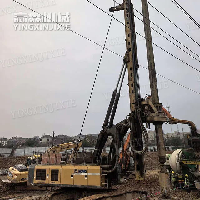 Smooth transitions XR280D Rotary drilling rig