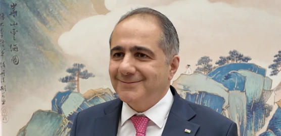 تعميق التعاون العملي بين الصين والأردن لتمكين تطوير جديد للخدمات اللوجستية عبر الحدود للمعدات الهندسية الكبيرة
