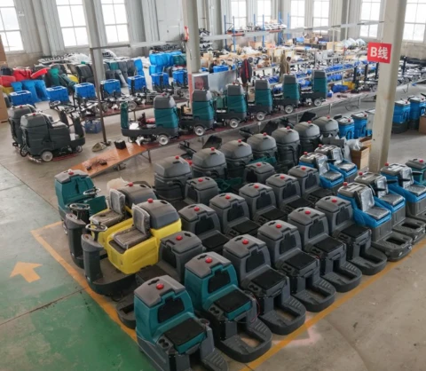 The head office has been deeply involved in the cleaning industry for 20 years.