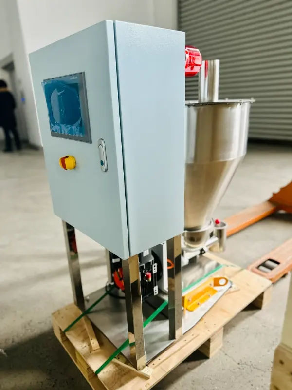 twin-screw loss-in-weight feeders-3