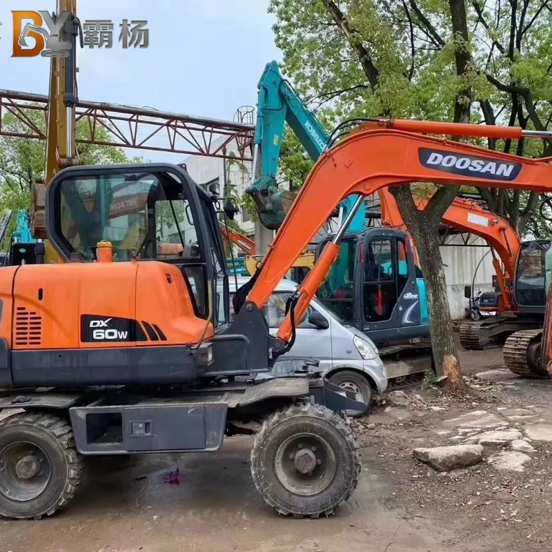 New Arrival Second Hand Doosan 60 Wheeled Excavator Compact Machine Good Performance