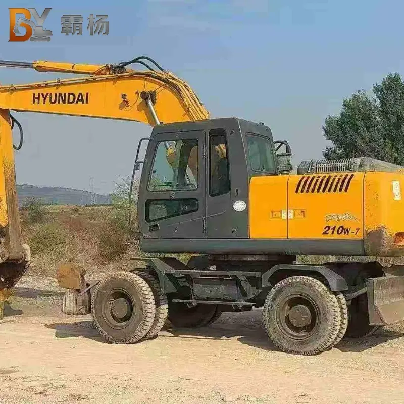 Used HYUNDAI R210-7 Wheel Excavator Medium Construction Equipment Good Condition Supplier