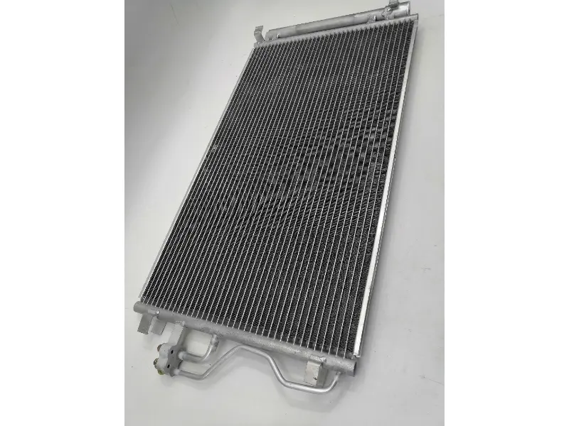 AC KONDENSER HYUNDAI ix35 976062S501 otomotiv parçaları