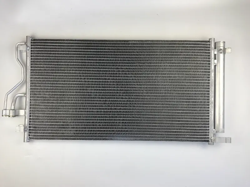 AC KONDENSER HYUNDAI ix35 976062S501 otomotiv parçaları