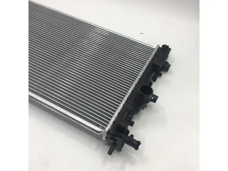 GM CRUZE 1.8L L41.4L I4 TURBO 09- AT Radiator 130030613311079 Automotive parts