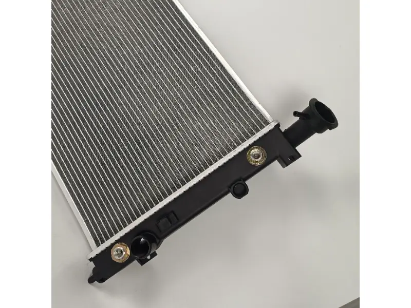 GM TERRAZA CX V6 3.5L 05-06 AT Radiator 10310318 قطع غيار المركبات