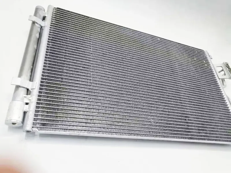 AC CONDENSER HYUNDAI Santa Fe 976061U000 otomobil parçaları