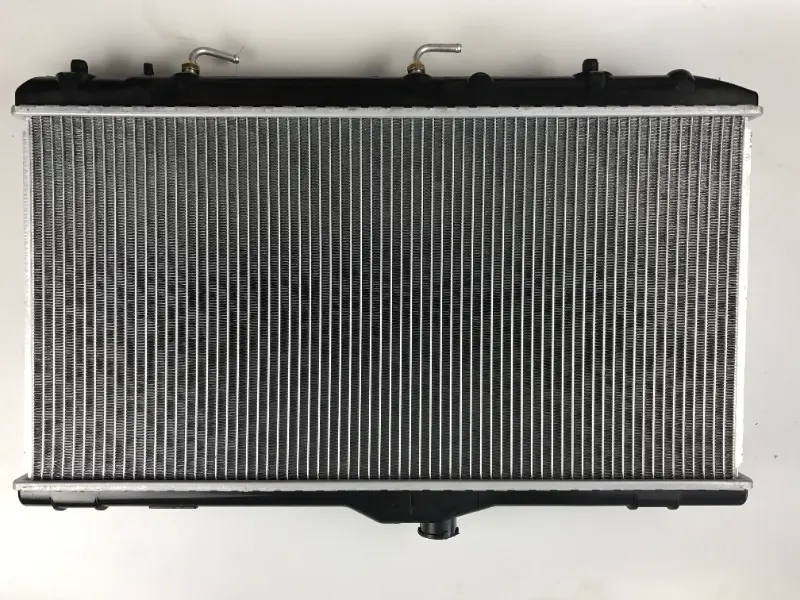 Toyota Corolla AE115 98- AT Radyatör 16400-64640 Araba Parçaları