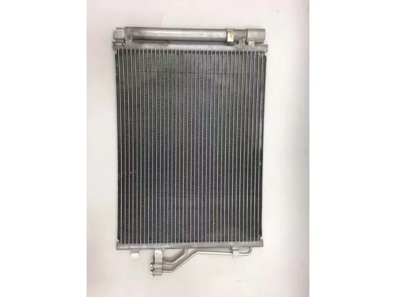 مكثف تكييف هيونداي ix35 97606-2Y000 قطع غيار السيارات