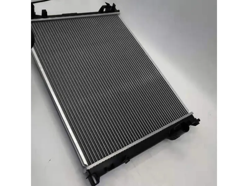 رادياتير GM 300 BASE V6 سعة 3.6 لتر 11-14 ناقل حركة يدوي 68050126AA68050126AB قطع غيار السيارات