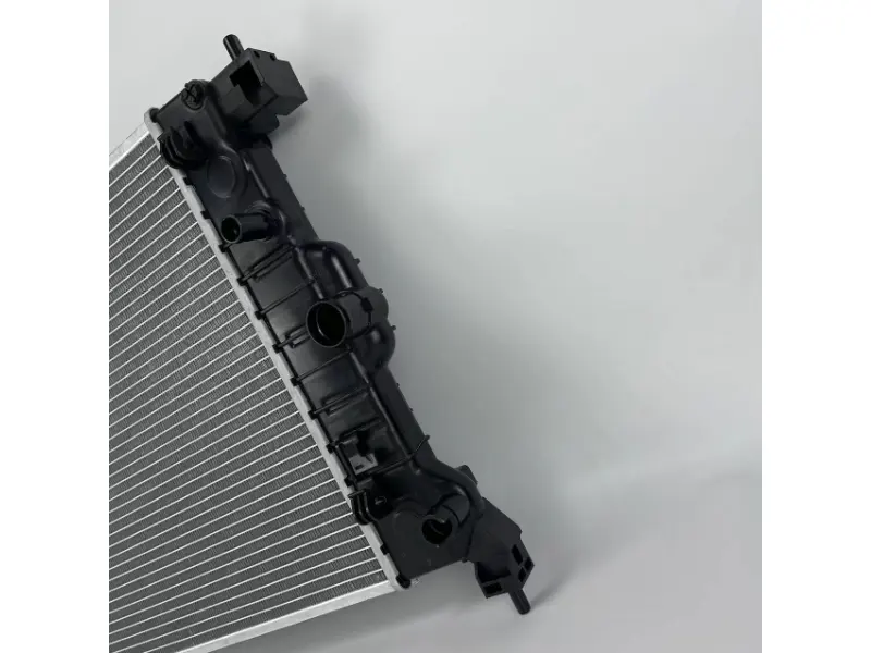 GM AVE0 1. 6V 11- MT Radiator 9531603095460095 Vehicle parts