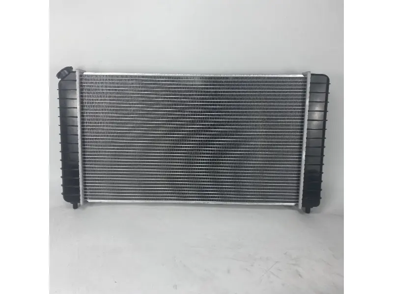 GM BLAZER LS V6 4.3L 96-04 AT Radyatör 52472964 Değişimi
