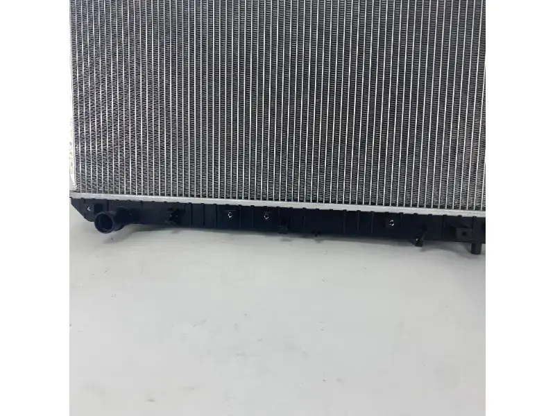 GM EXCELLE 1.6i 16v 04-MT Radyatör 96553378 Otomotiv parçaları