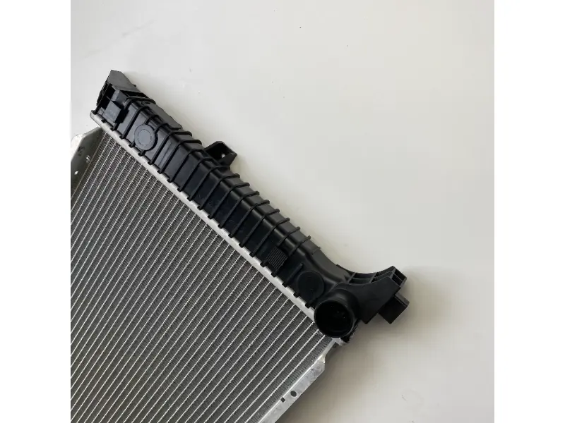رادياتير GM SPRINTER 2500 BASE L5 2.7L 03-06 MT 9015003500 قطع غيار السيارات