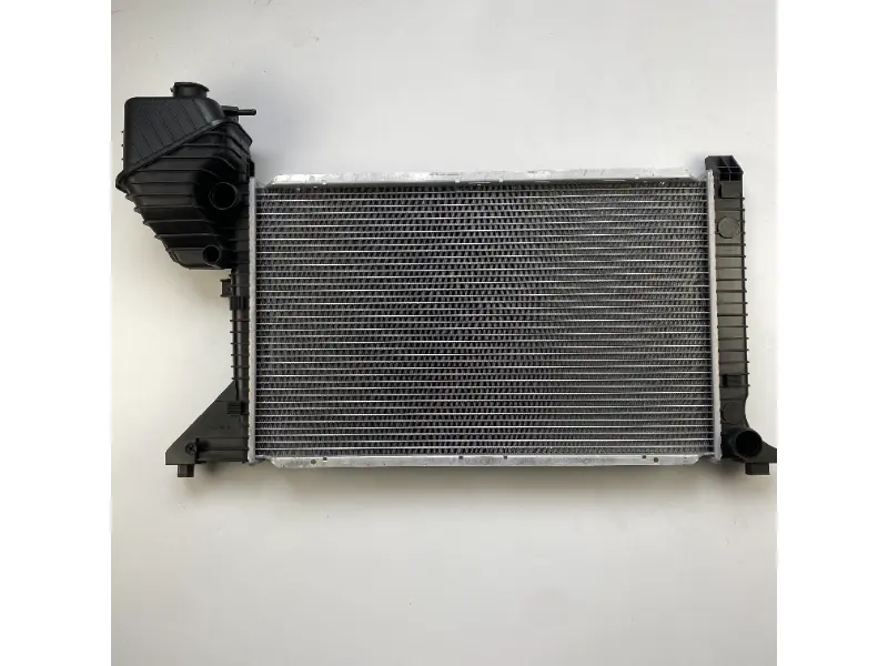 رادياتير GM SPRINTER 2500 BASE L5 2.7L 03-06 MT 9015003500 قطع غيار السيارات