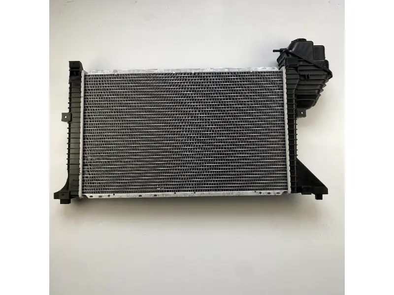رادياتير GM SPRINTER 2500 BASE L5 2.7L 03-06 MT 9015003500 قطع غيار السيارات