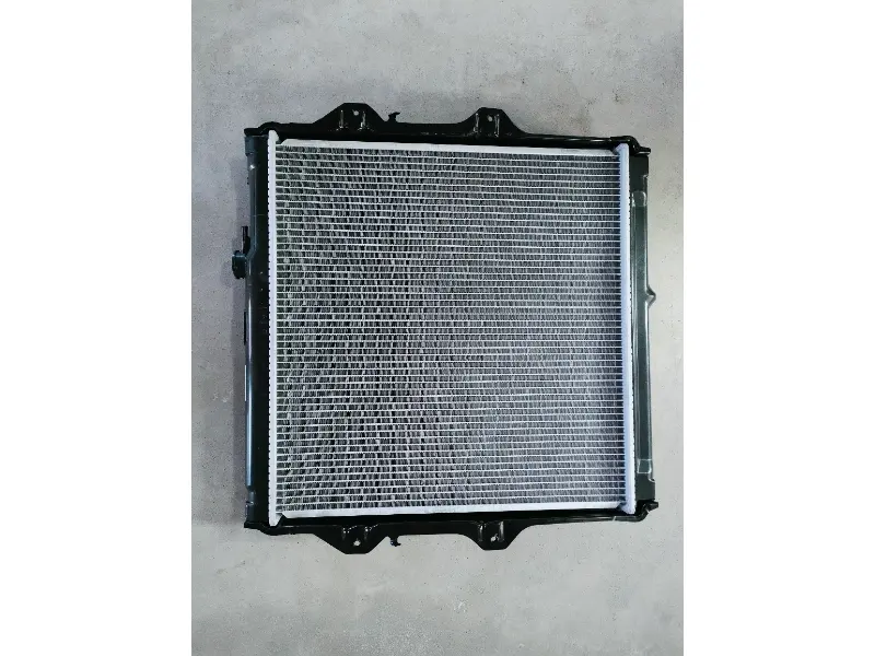 Toyota HILUX4'02- AT Radiator 16400-30090 Автозапчасти