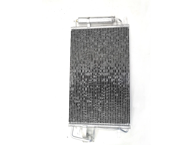 AC KONDENSER HYUNDAI TUCSON 976062E000 Araç parçası