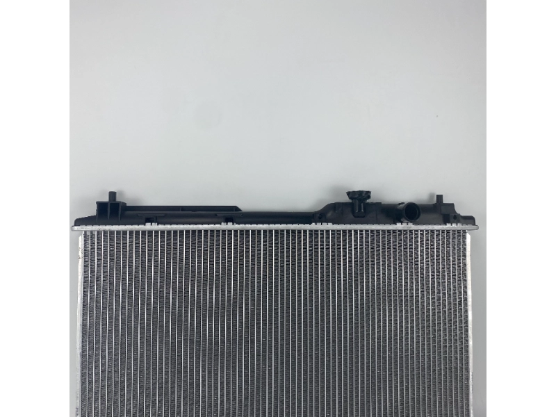 Yüksek maliyetli performans Honda Radyatör CRV 2.0L RD1 AT 19010P3F004 çözümü