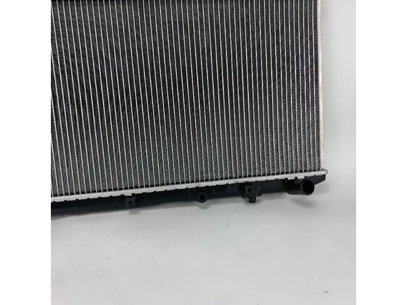 Toyota Corolla AE115 98-MT Radyatör 16400-6463016400-64720 Araba Parçaları