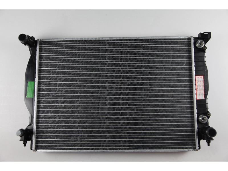 مشعاع أودي A6-S4 3.0V6 AT 8E0121251B قطع غيار سيارات من الألومنيوم للبيع الساخن