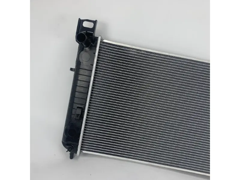 GM ESCALADE BASE V8 6. 2L 07-13 AT Radiator 52487604 Vehicle parts