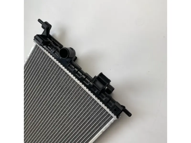 مشعاع أوبل كومبو 1.4 i 16V MT ميكانيكي 1300237/9201956